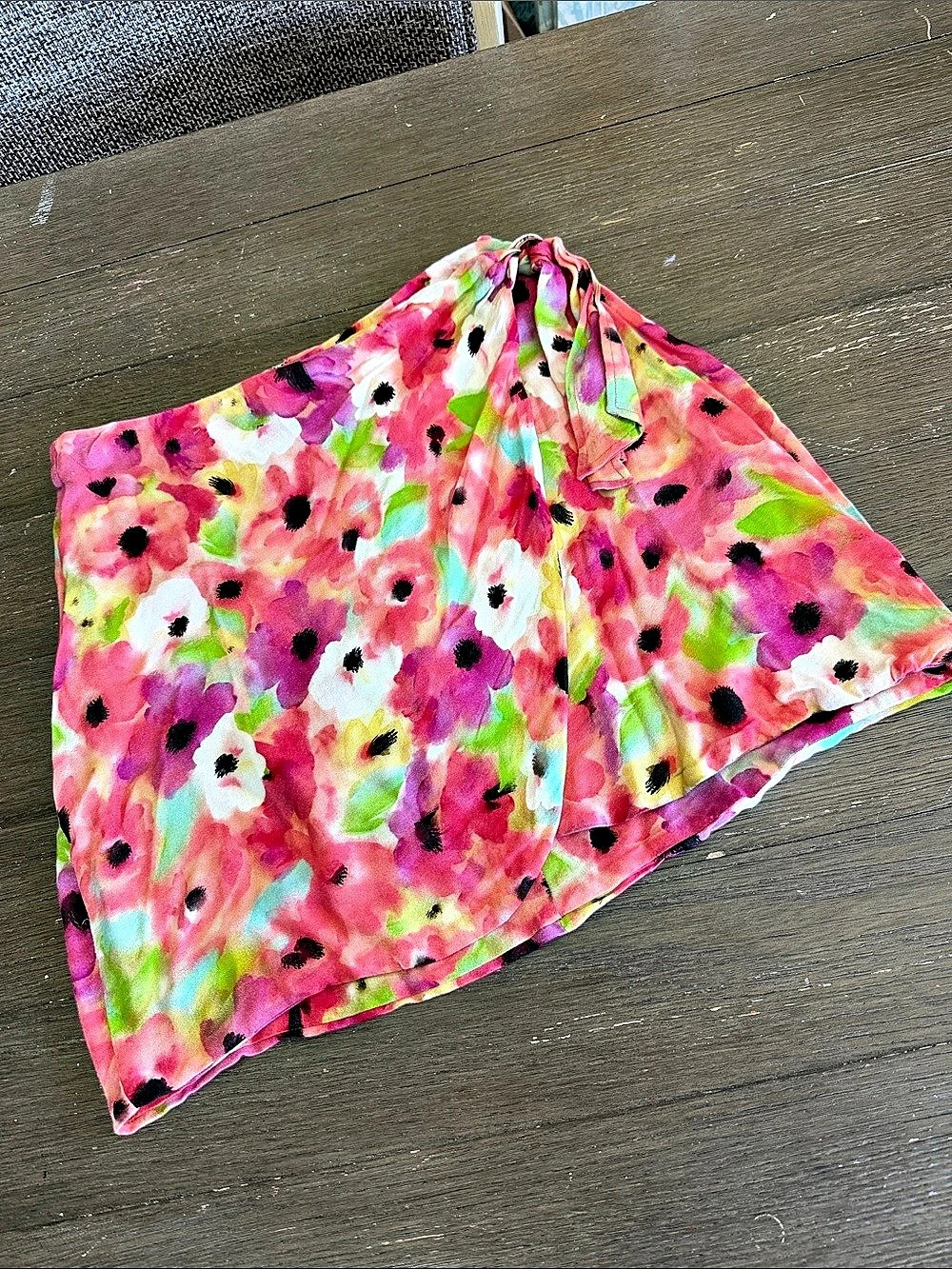 Chaser RSN 77660 Floral Wrap Skirt Pink Large Like New